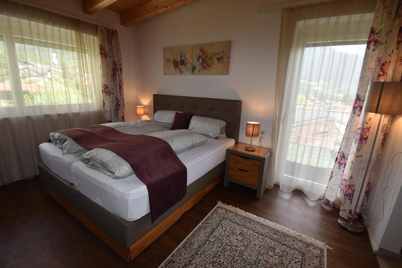 טלפס Hotel Martina מראה חיצוני תמונה