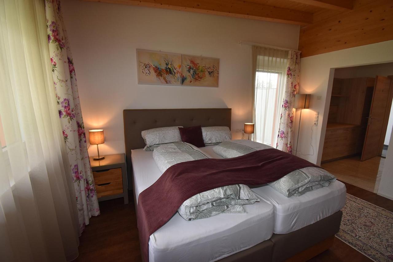 טלפס Hotel Martina מראה חיצוני תמונה