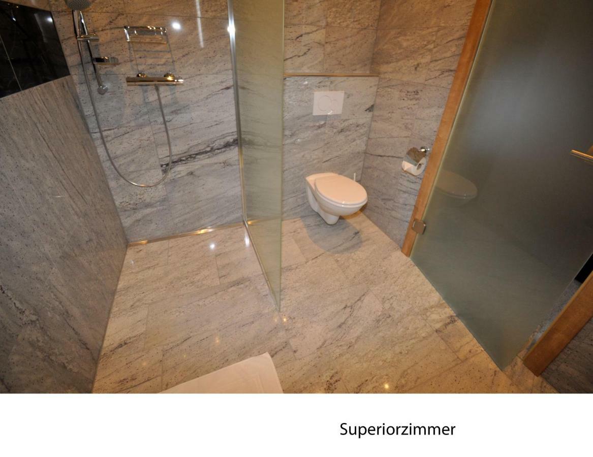 טלפס Hotel Martina מראה חיצוני תמונה